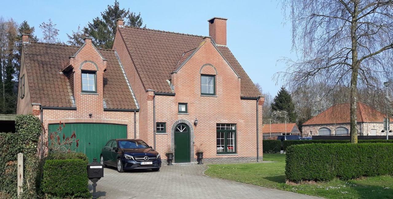 Villa De Ruiter Waasmunster Exteriör bild